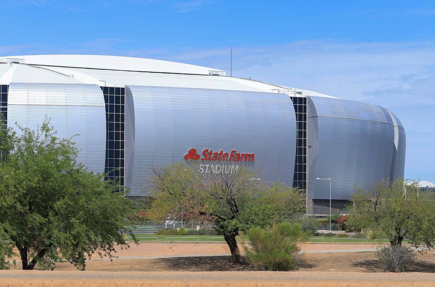 Planned speakers and other details about Sunday's Charlie Kirk memorial service - The Boston Globe